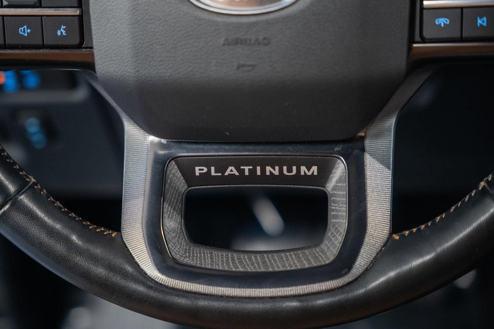 Certified 2022 Ford F150 Platinum w/ Equipment Group 701A High image 41