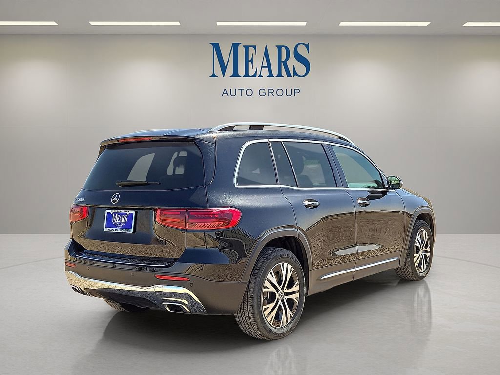 Used 2025 Mercedes-Benz GLB 250 image 5