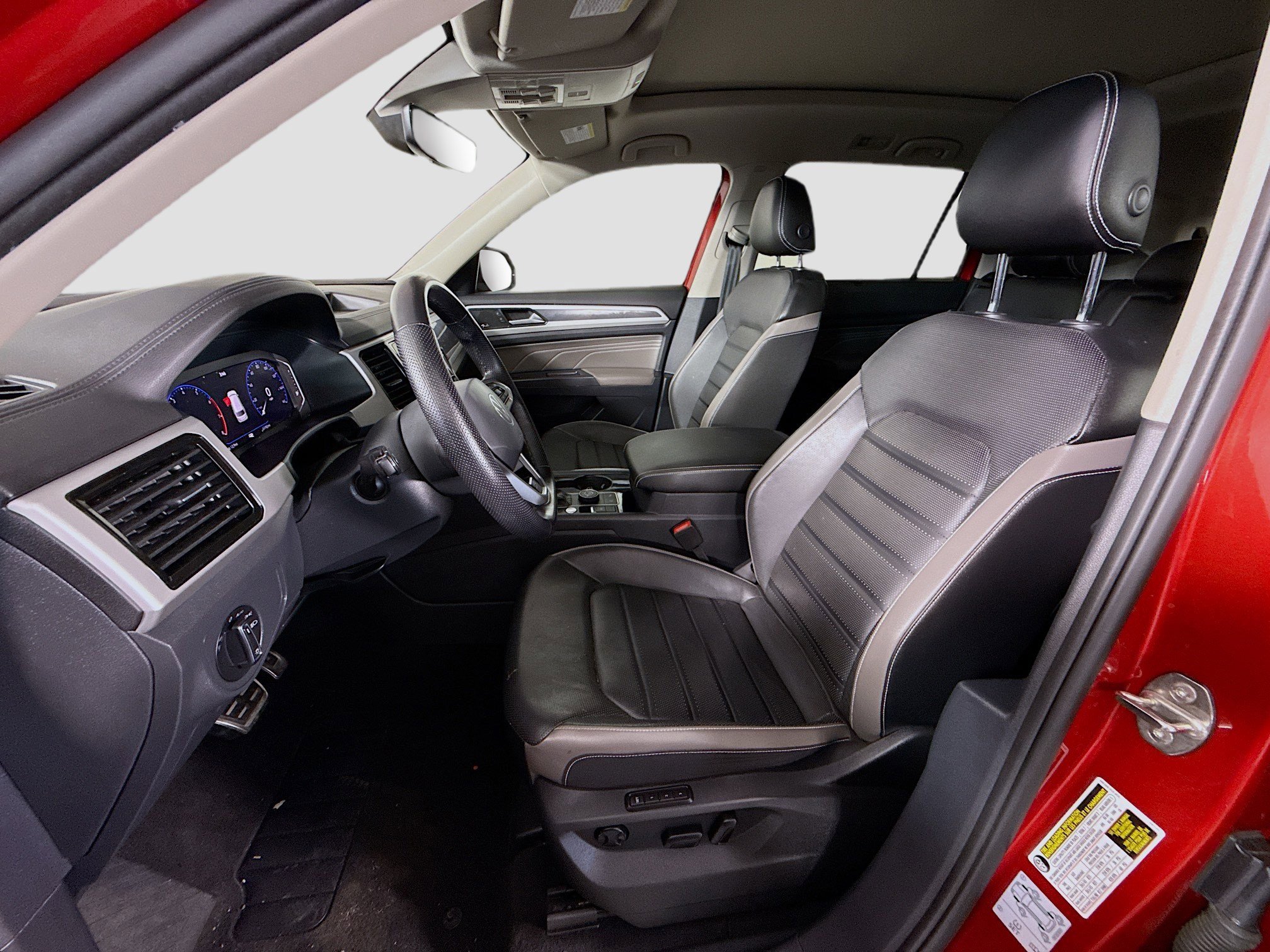 Used 2021 Volkswagen Atlas SEL Premium image 22