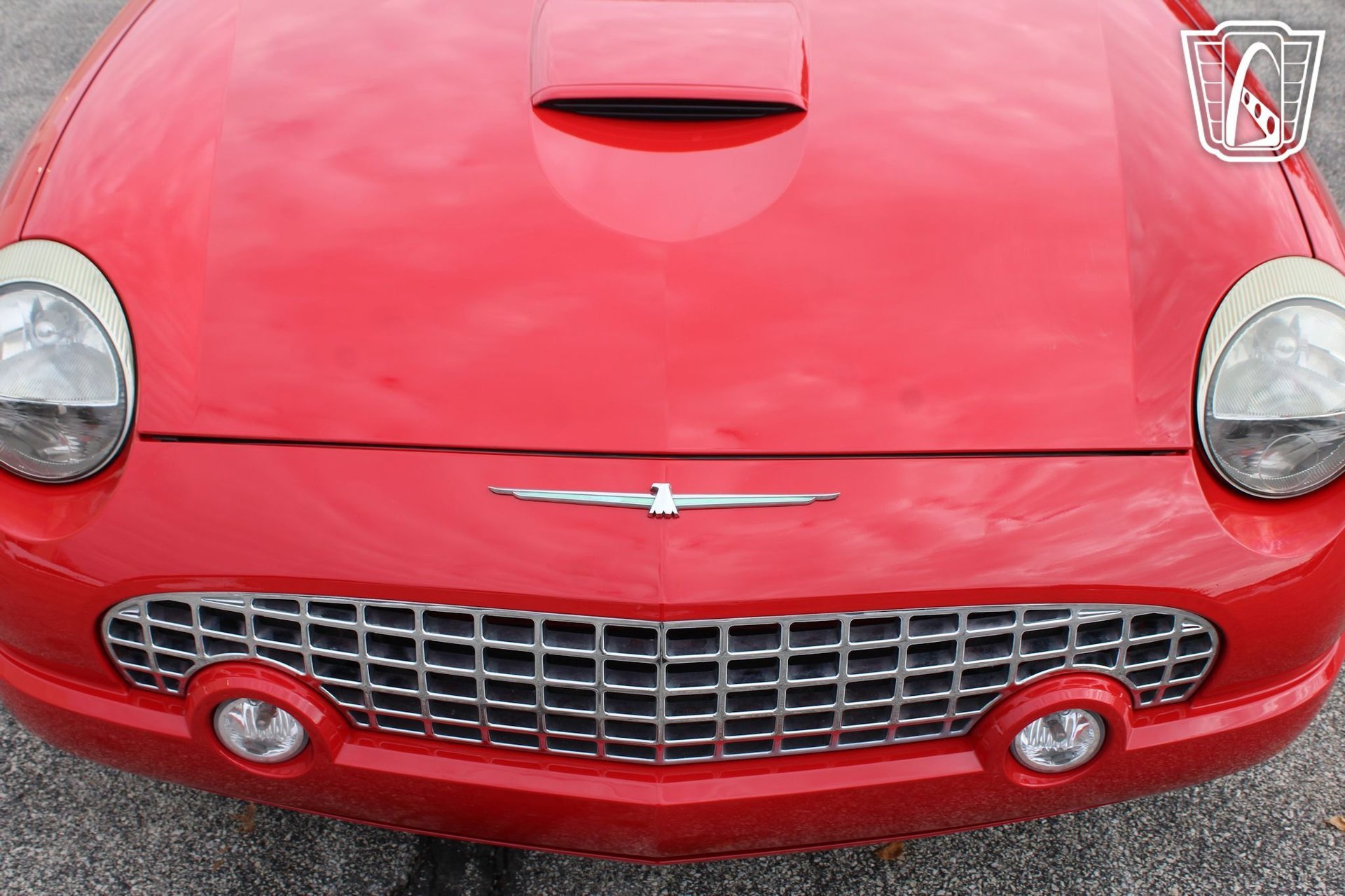 Used 2002 Ford Thunderbird image 19