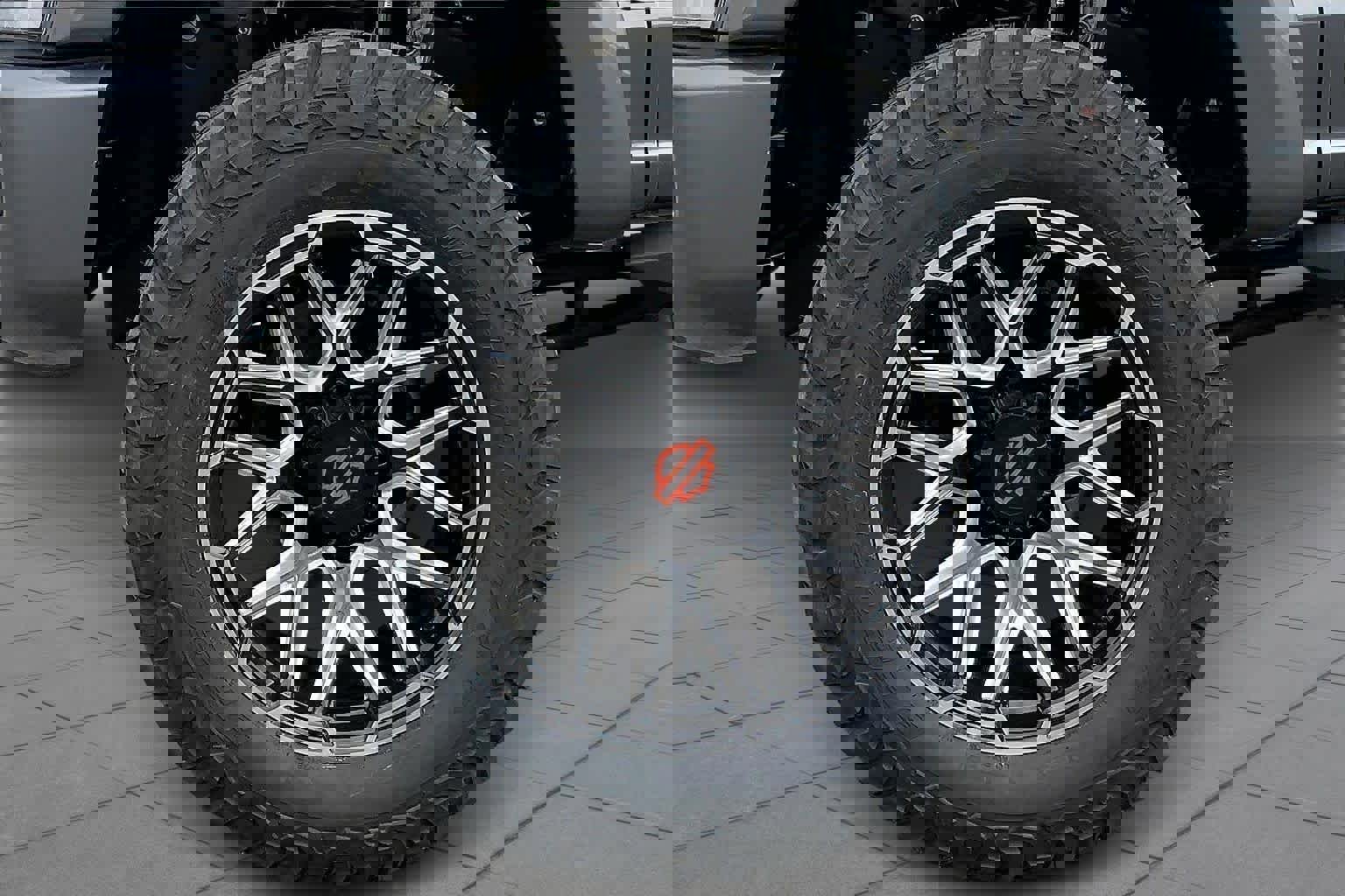 New 2026 Ford F250 Lariat w/ Black Appearance Package image 12