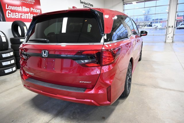 Used 2025 Honda Odyssey Sport-L image 6