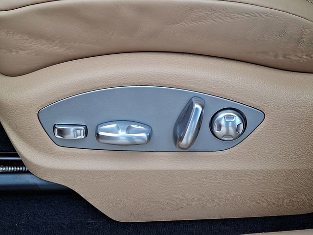 Certified 2023 Porsche Macan Turbo image 18