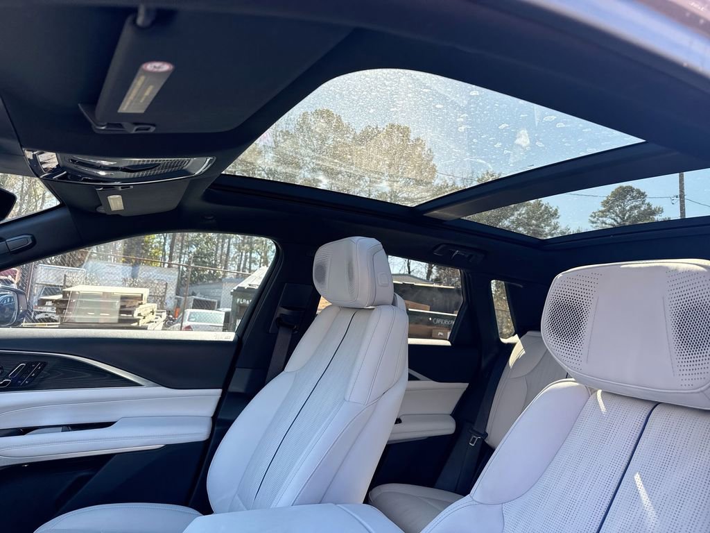 Used 2025 Cadillac Lyriq Luxury w/ LPO, Floor Liner Package image 20