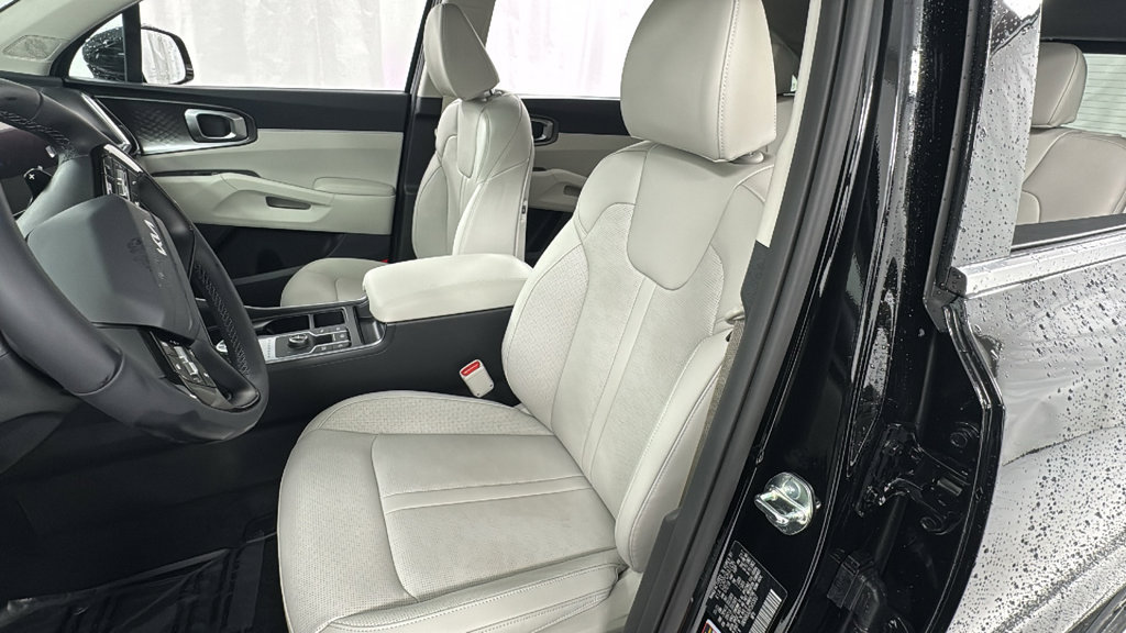 New 2026 Kia Sorento EX AWD/4WD image 10
