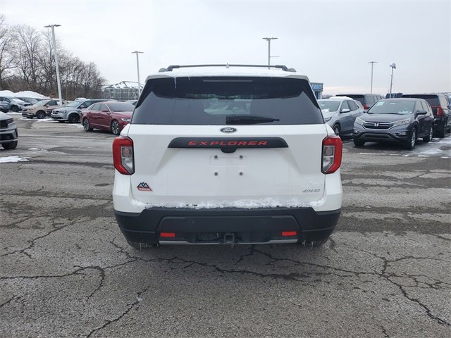 Used 2022 Ford Explorer Timberline image 5