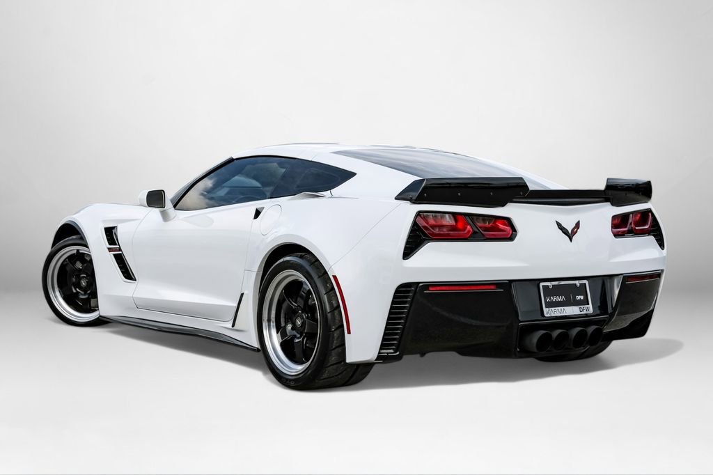 Used 2019 Chevrolet Corvette Grand Sport w/ Carbon Flash Badge Package image 8