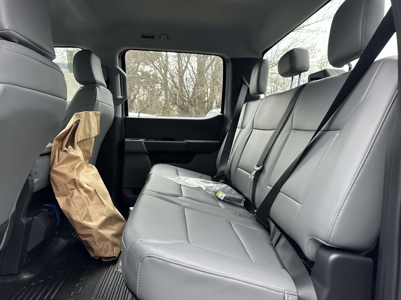 New 2025 Ford F550 4x4 Crew Cab Super Duty image 10