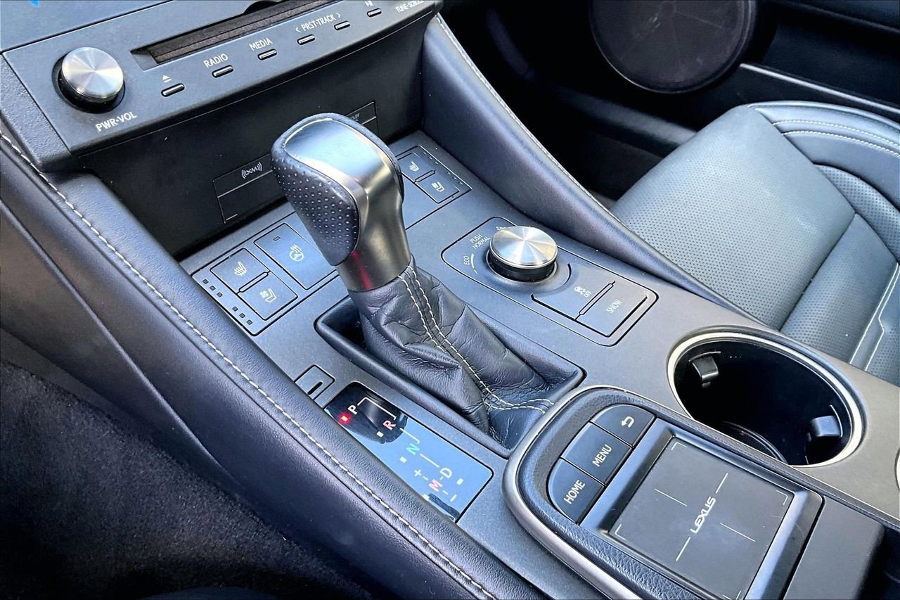 Used 2017 Lexus RC 300 F Sport image 31