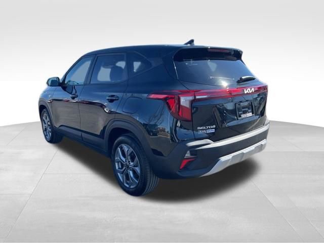Certified 2024 Kia Seltos LX image 6