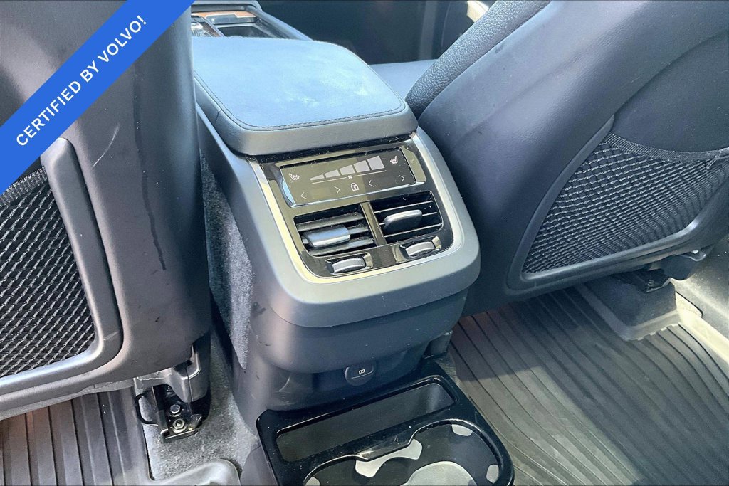Used 2023 Volvo XC90 B6 Plus w/ Protection Package AWD/4WD image 10