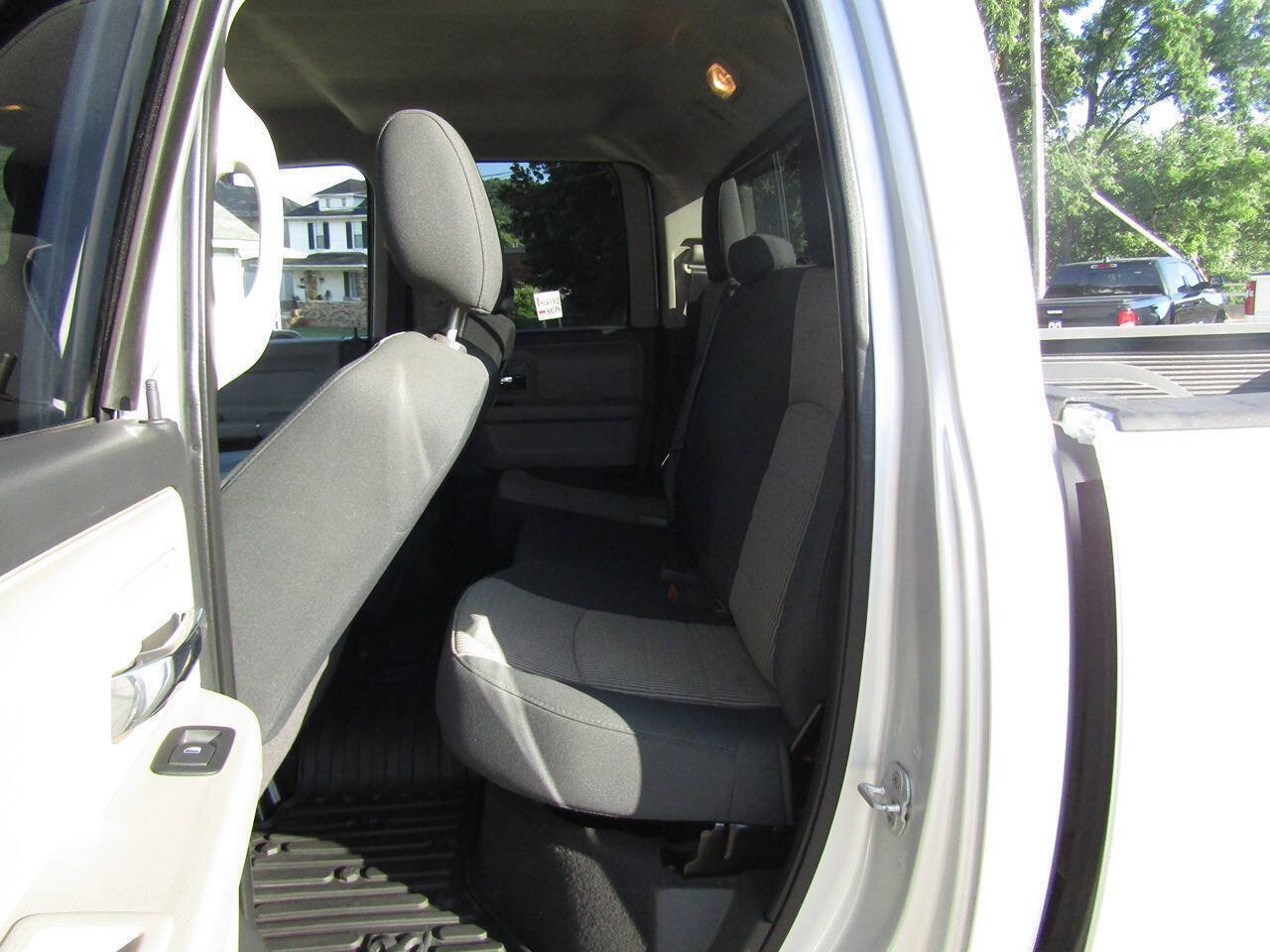 Used 2011 RAM 1500 Outdoorsman AWD/4WD image 10