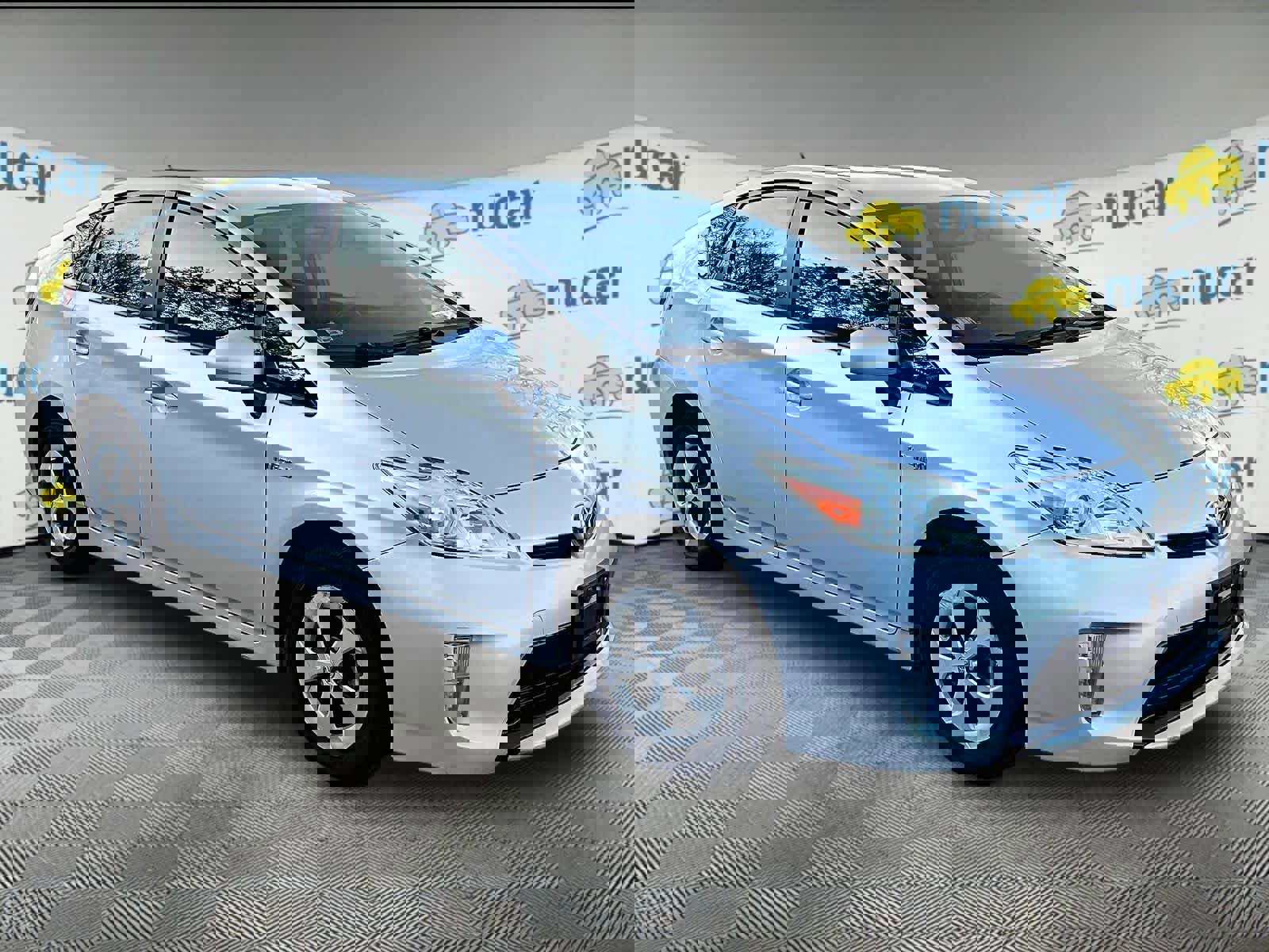 Used 2015 Toyota Prius Three FWD image 1