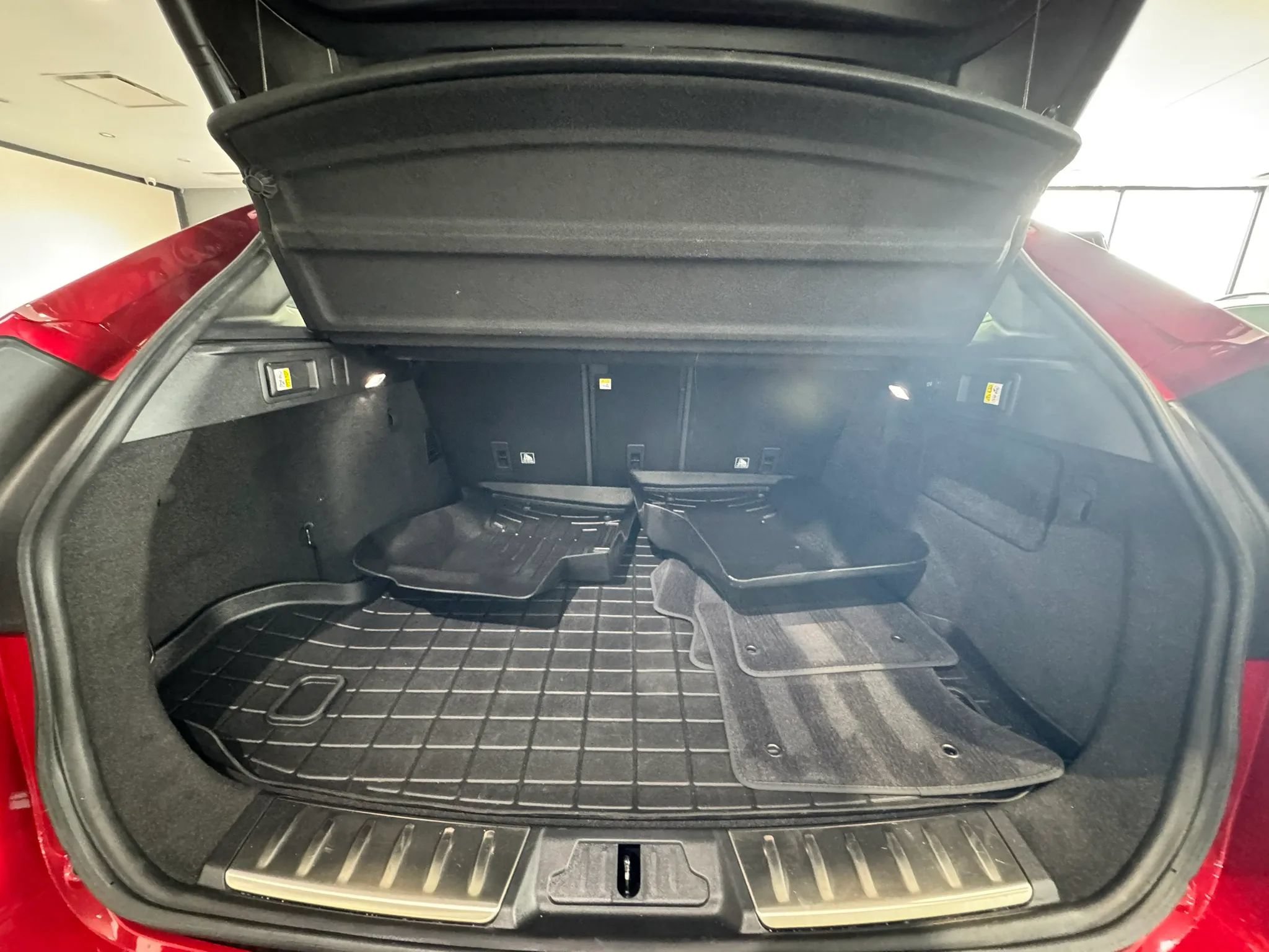 Used 2020 Jaguar F-PACE Prestige AWD/4WD image 39