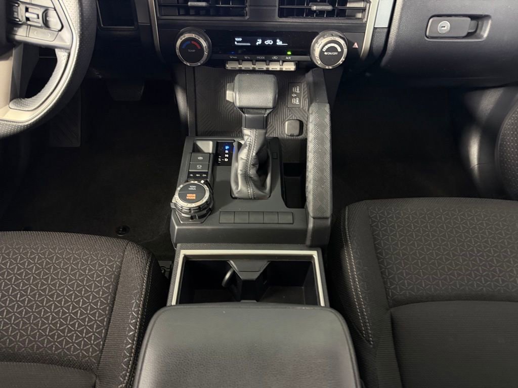 Used 2025 Toyota 4Runner SR5 AWD/4WD image 16