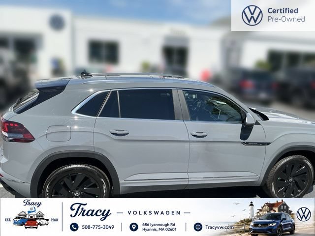 Certified 2024 Volkswagen Atlas Cross Sport SEL R-Line AWD/4WD image 14
