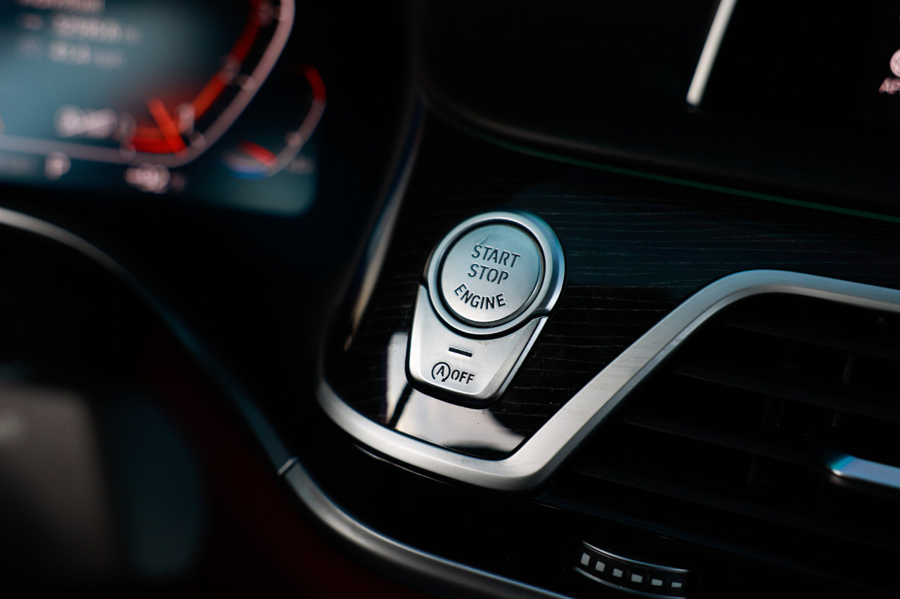 Used 2021 BMW 750i xDrive w/ Luxury Rear Seating Package image 35