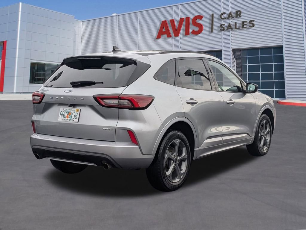 Used 2024 Ford Escape ST-Line image 6