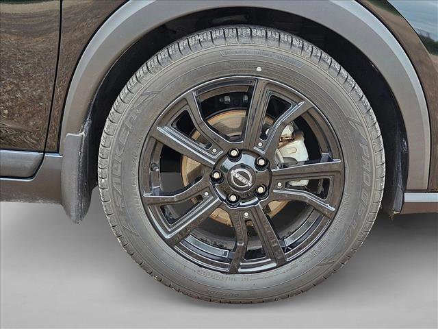 Used 2023 Nissan Kicks SR w/ SR Premium Package image 21