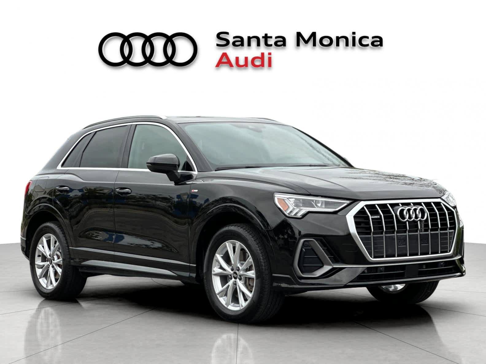 Used 2023 Audi Q3 2.0T Premium w/ Convenience Package AWD/4WD image 9