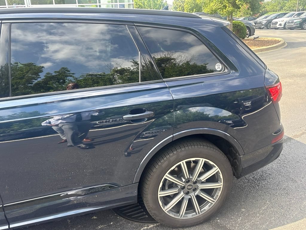Certified 2023 Audi Q7 2.0T Premium Plus AWD/4WD image 10