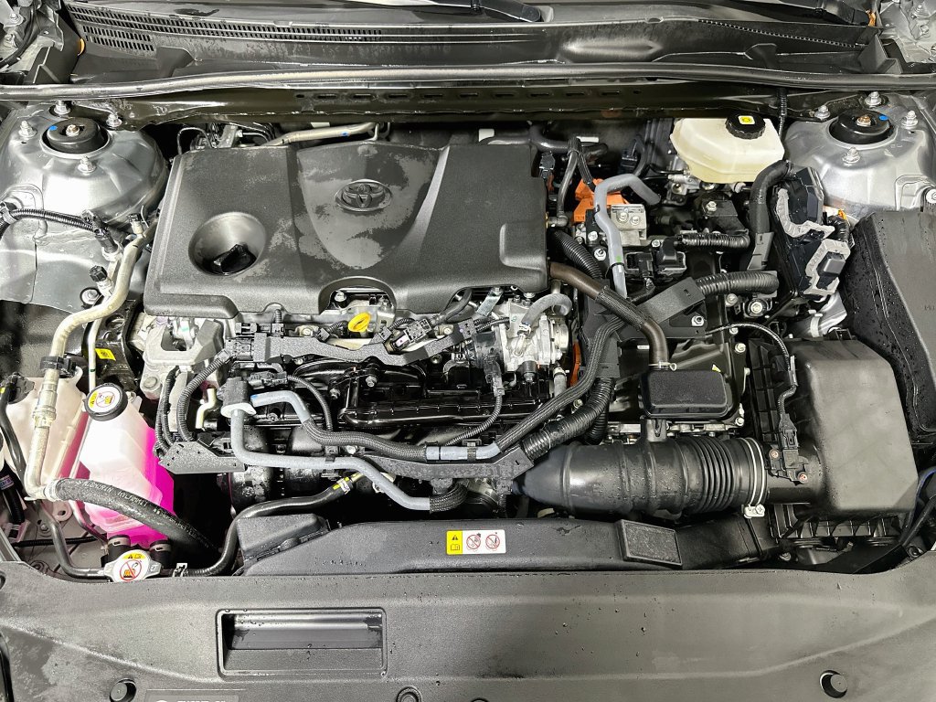 Used 2026 Toyota Camry SE FWD image 10