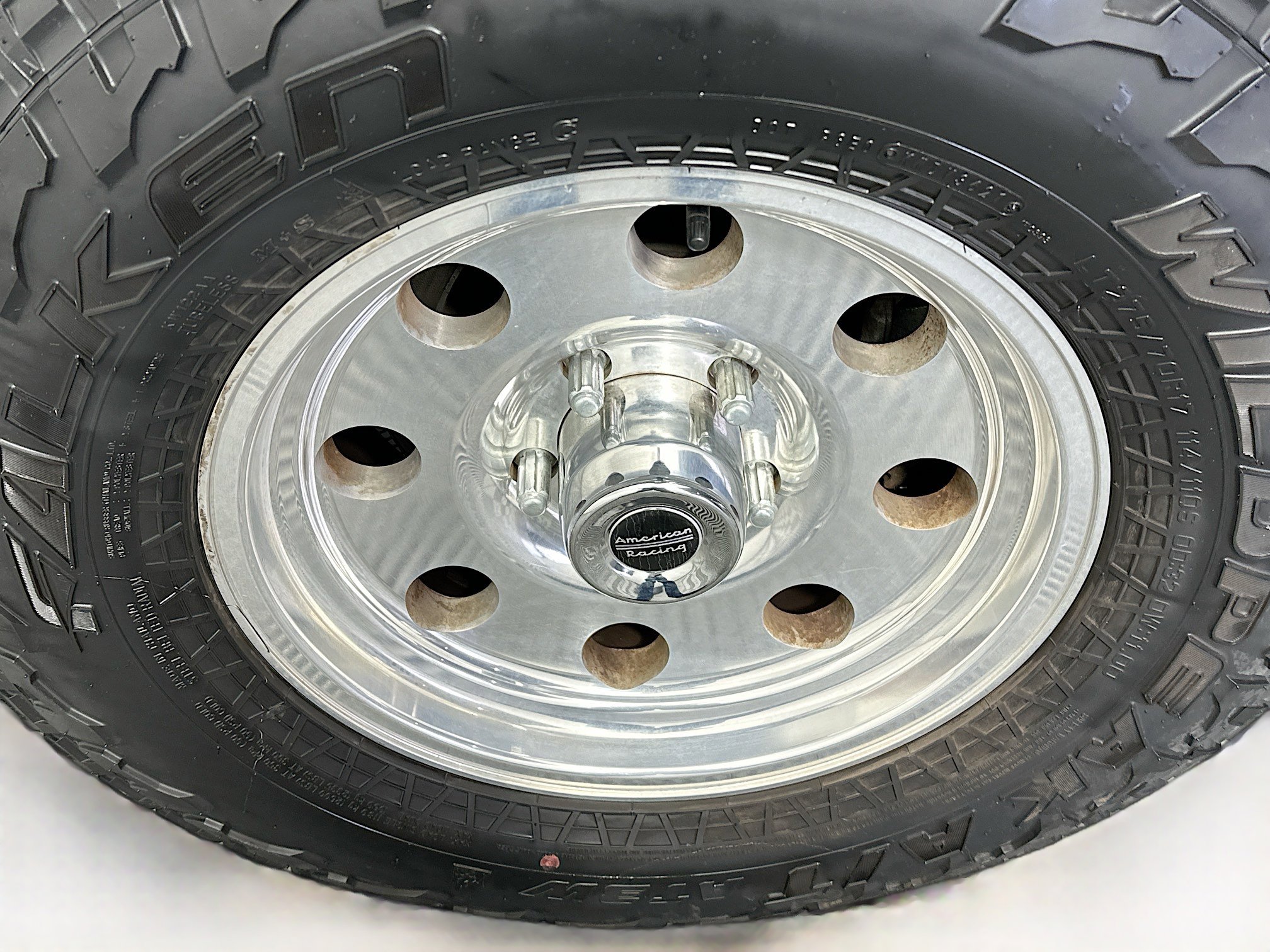 Used 2019 RAM 1500 Classic SLT image 11