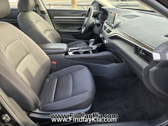 Used 2023 Nissan Altima 2.5 SV image 18