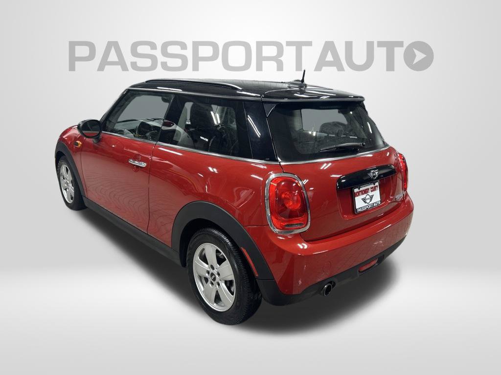 Used 2017 MINI Cooper 2-Door Hardtop FWD image 3