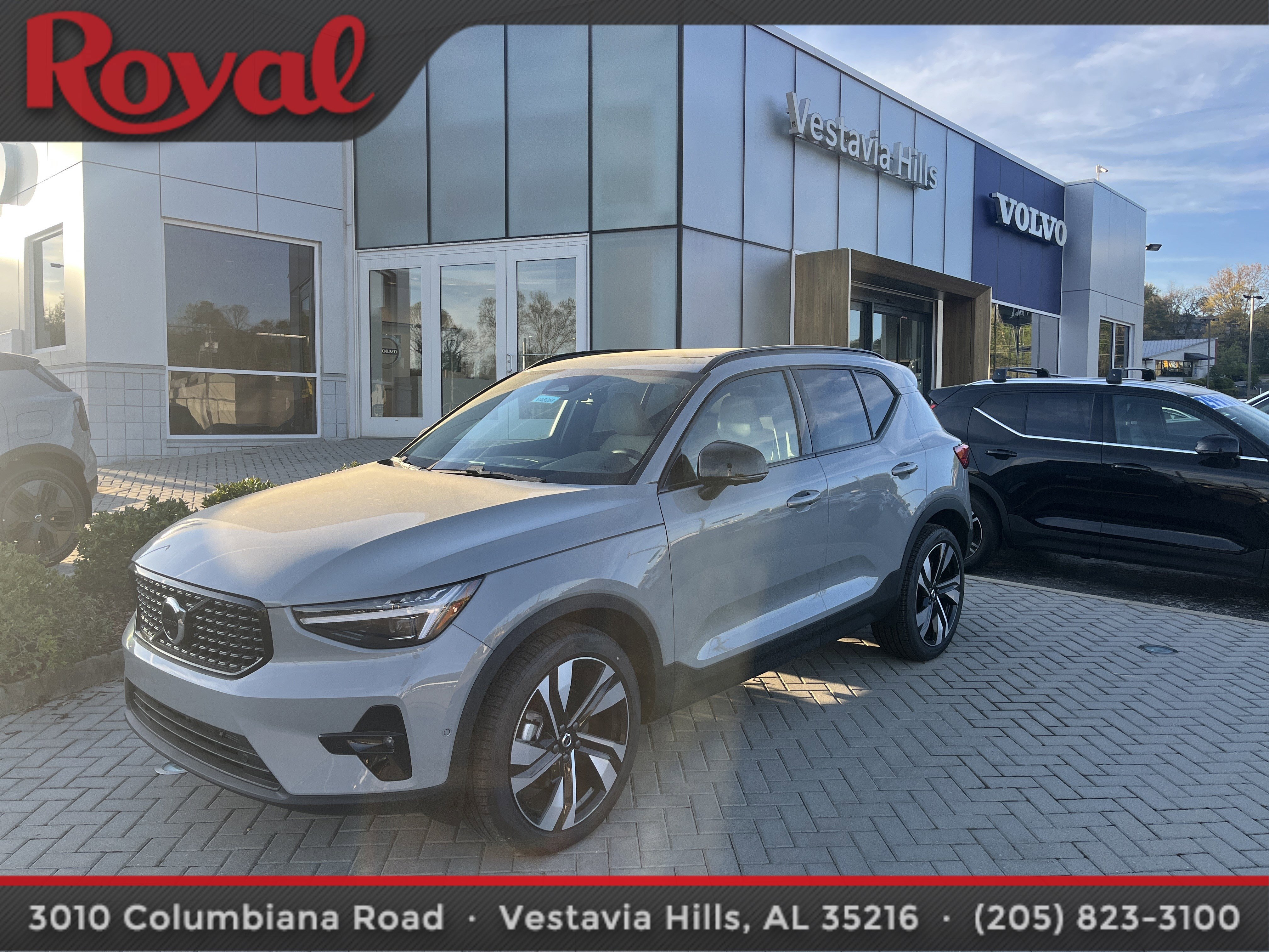New 2026 Volvo XC40 B5 Ultra w/ Protection Package Premier image 1