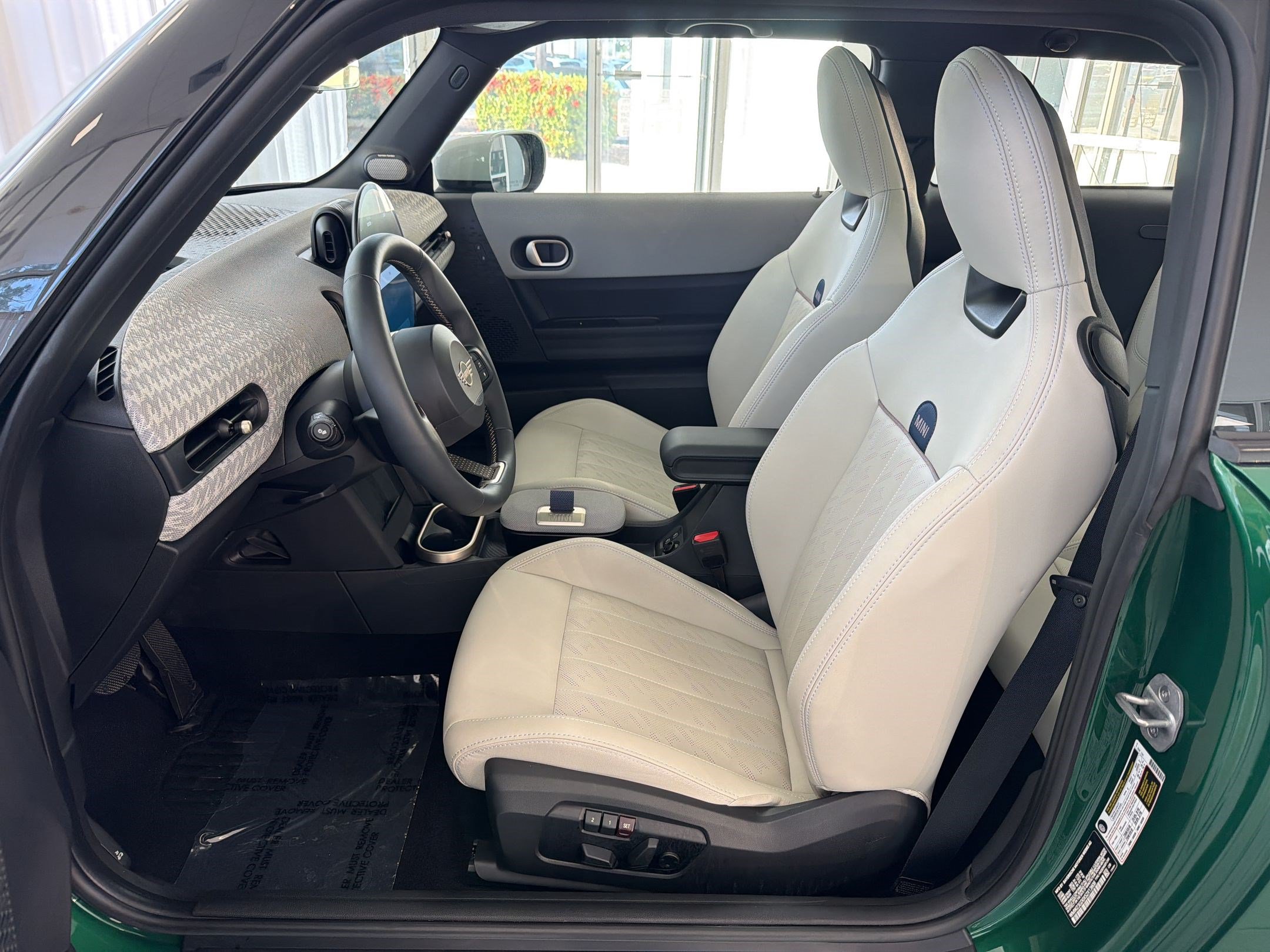 Certified 2025 MINI Cooper S FWD image 5