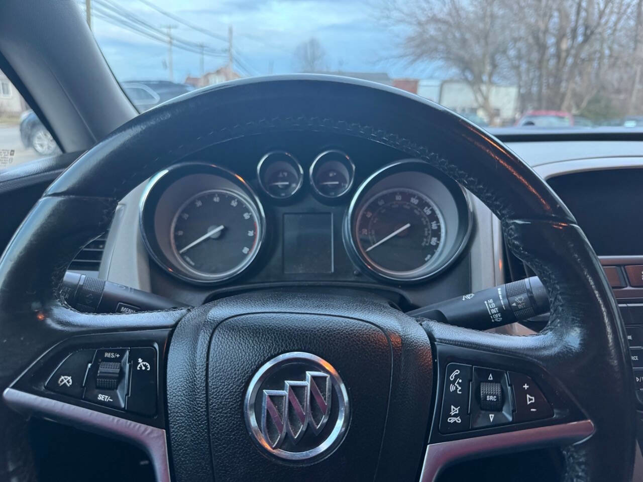 Used 2013 Buick Verano image 29