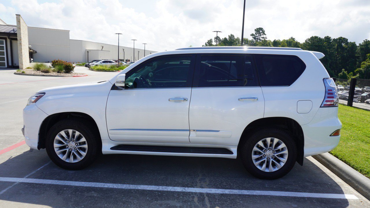 Used 2017 Lexus GX 460 Premium AWD/4WD image 4