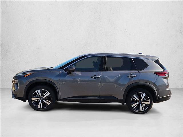 Used 2026 Nissan Rogue SL FWD image 9