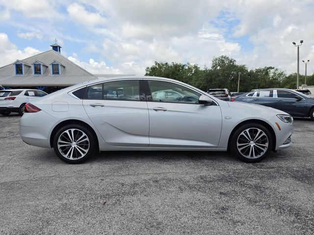 Used 2018 Buick Regal Essence w/ Driver Confidence Package #1 FWD image 6