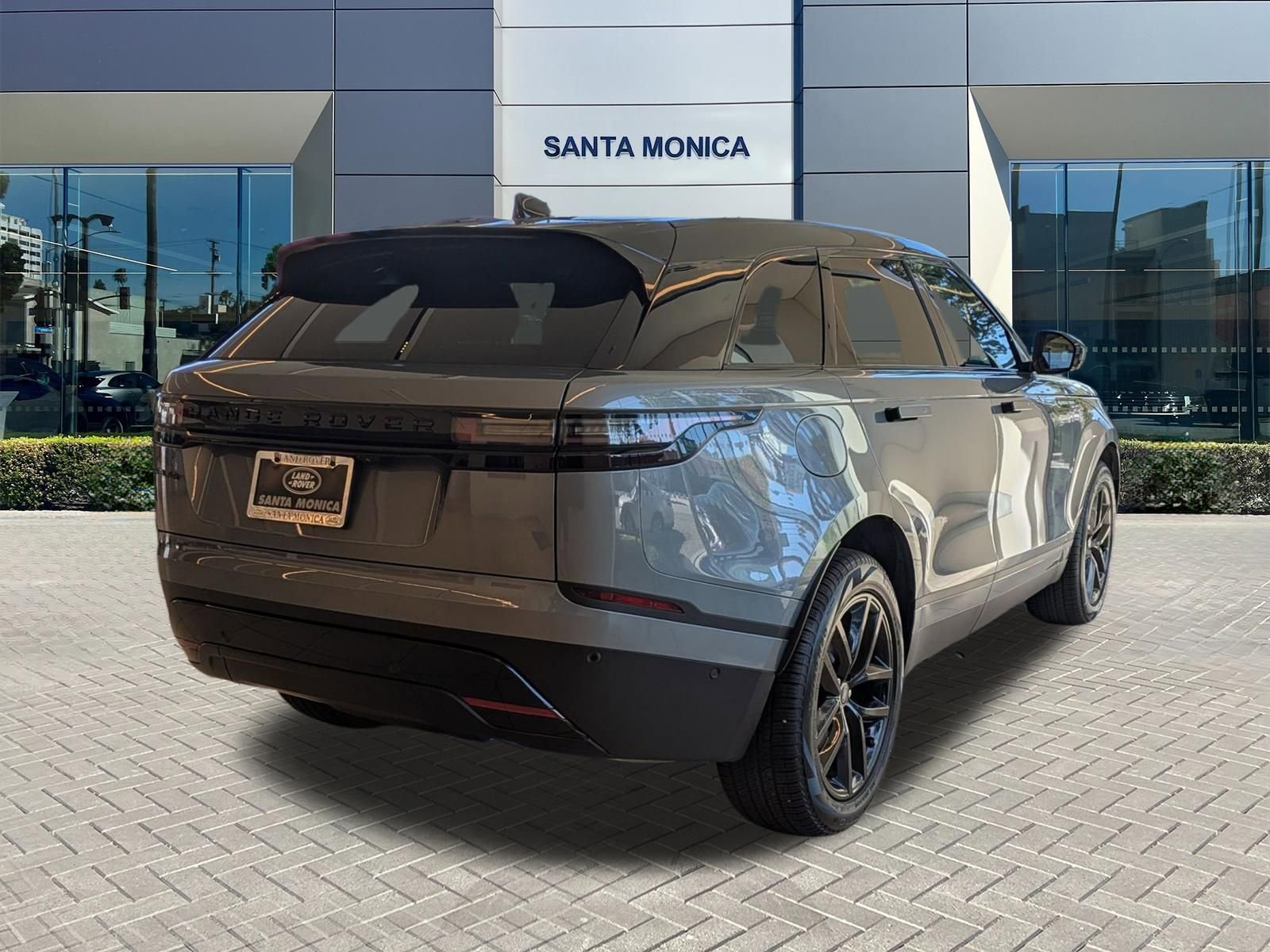 New 2026 Land Rover Range Rover Velar S AWD/4WD image 5