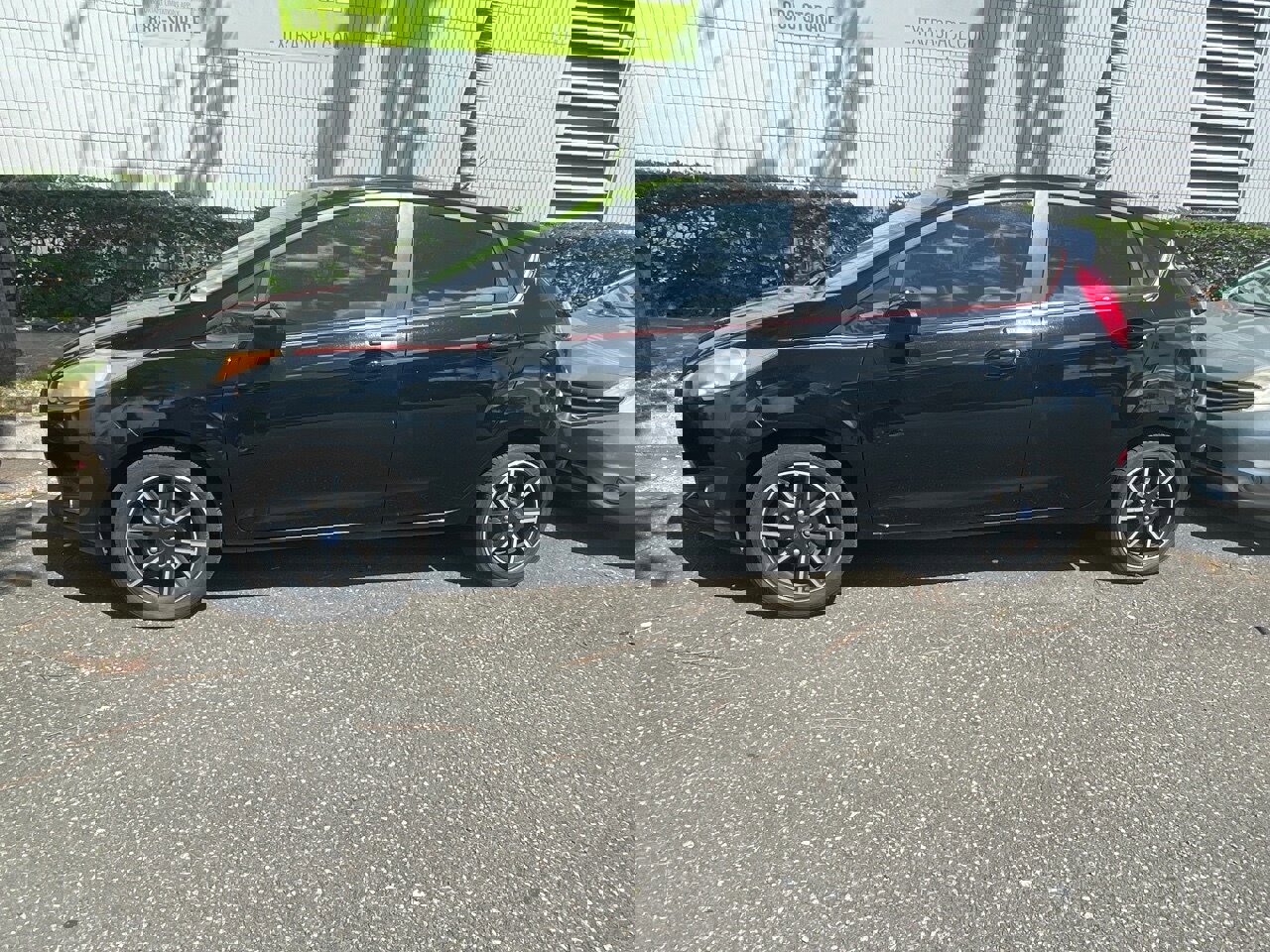 Used 2018 Ford Fiesta SE w/ Equipment Group 201A image 1