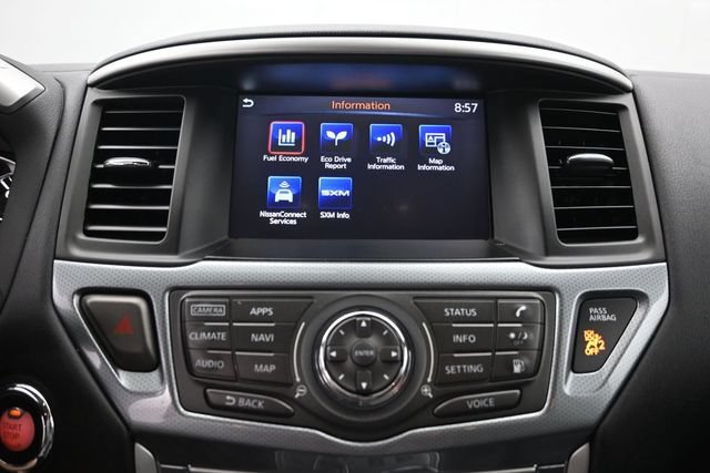 Used 2019 Nissan Pathfinder SL AWD/4WD image 18