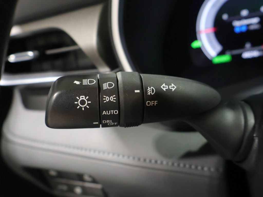 Used 2023 Toyota Highlander Limited AWD/4WD image 39