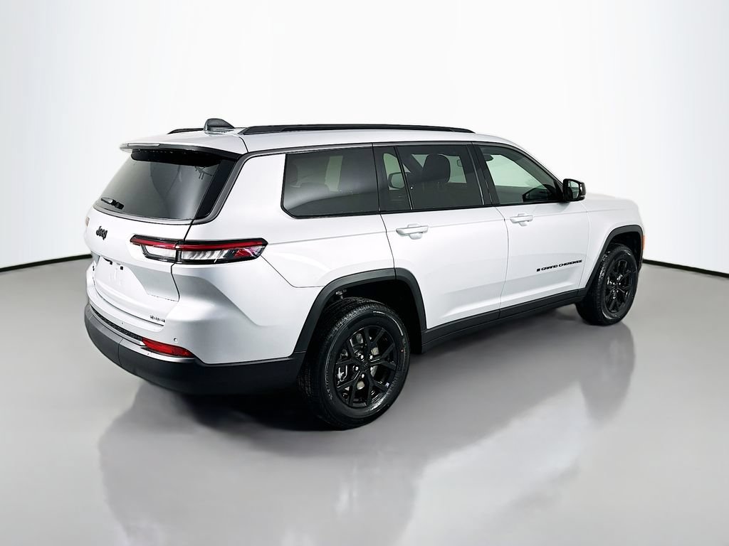 New 2026 Jeep Grand Cherokee L 4WD image 7