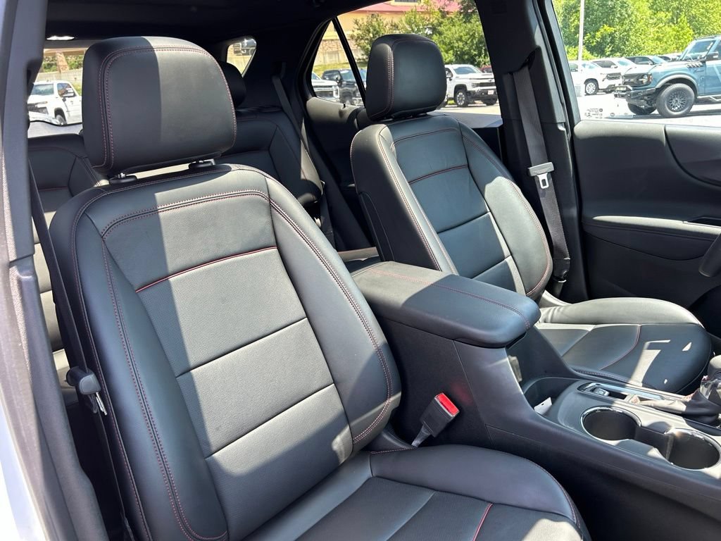 Certified 2022 Chevrolet Equinox RS w/ RS Leather Package FWD image 48