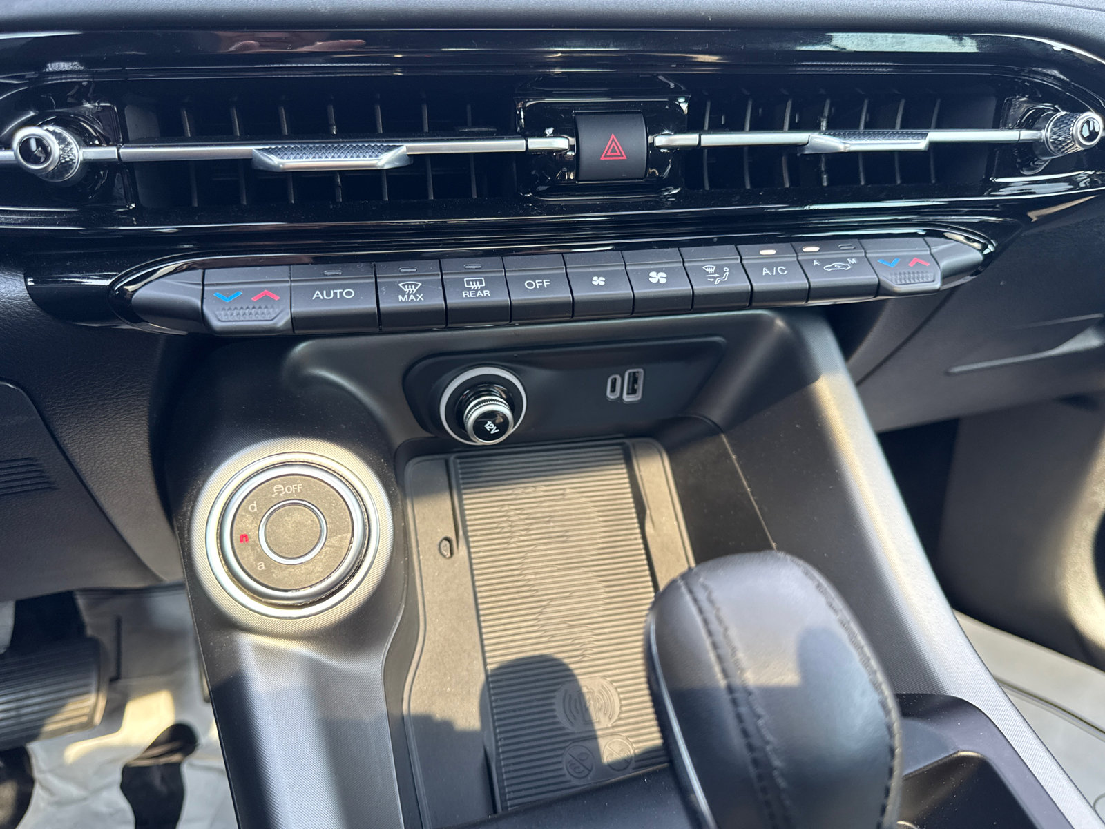 Used 2024 Alfa Romeo Tonale Sprint image 31