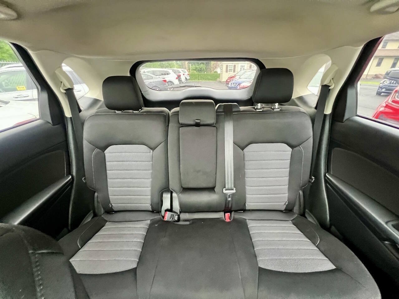 Used 2019 Ford Edge SE AWD/4WD image 15