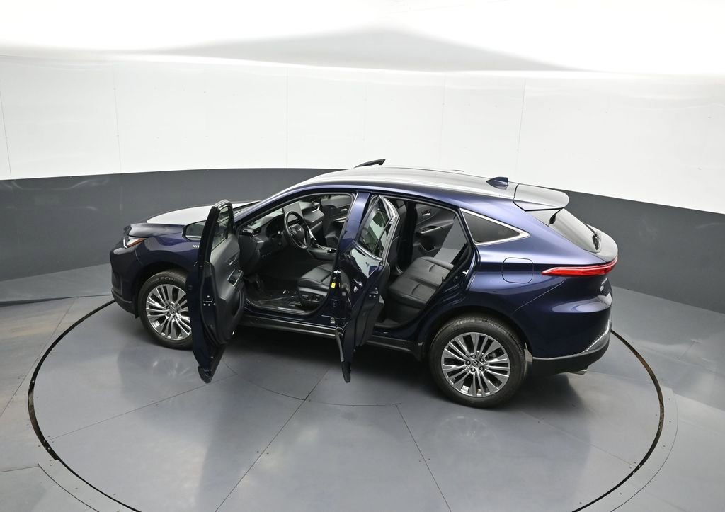 Certified 2021 Toyota Venza Limited w/ Advanced Technology Package image 41