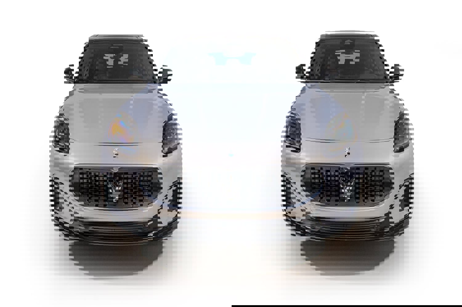 New 2025 Maserati Grecale Folgore image 3