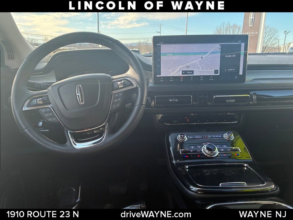 Certified 2023 Lincoln Nautilus AWD w/ Premium Package image 24