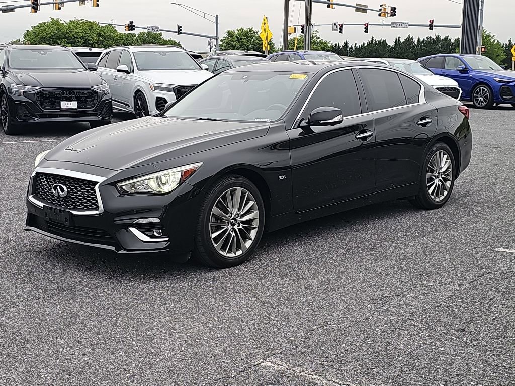 Used 2020 INFINITI Q50 Luxe w/ Essential Package (3.0T Luxe) AWD/4WD image 16