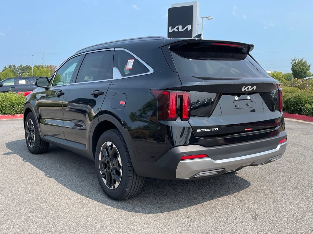New 2026 Kia Sorento S w/ S Panoramic Sunroof Package FWD image 5