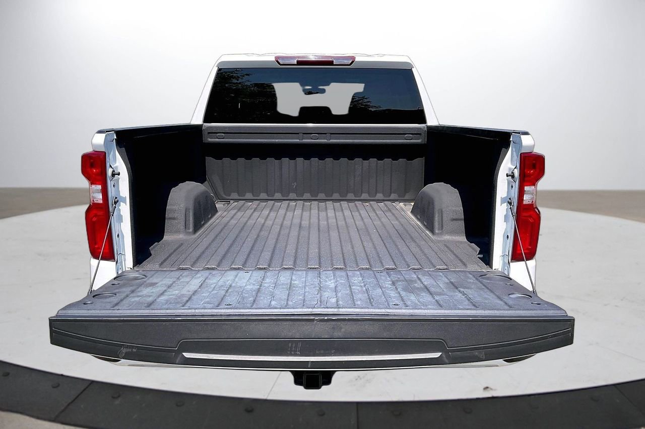 Used 2022 Chevrolet Silverado 1500 Custom AWD/4WD image 25
