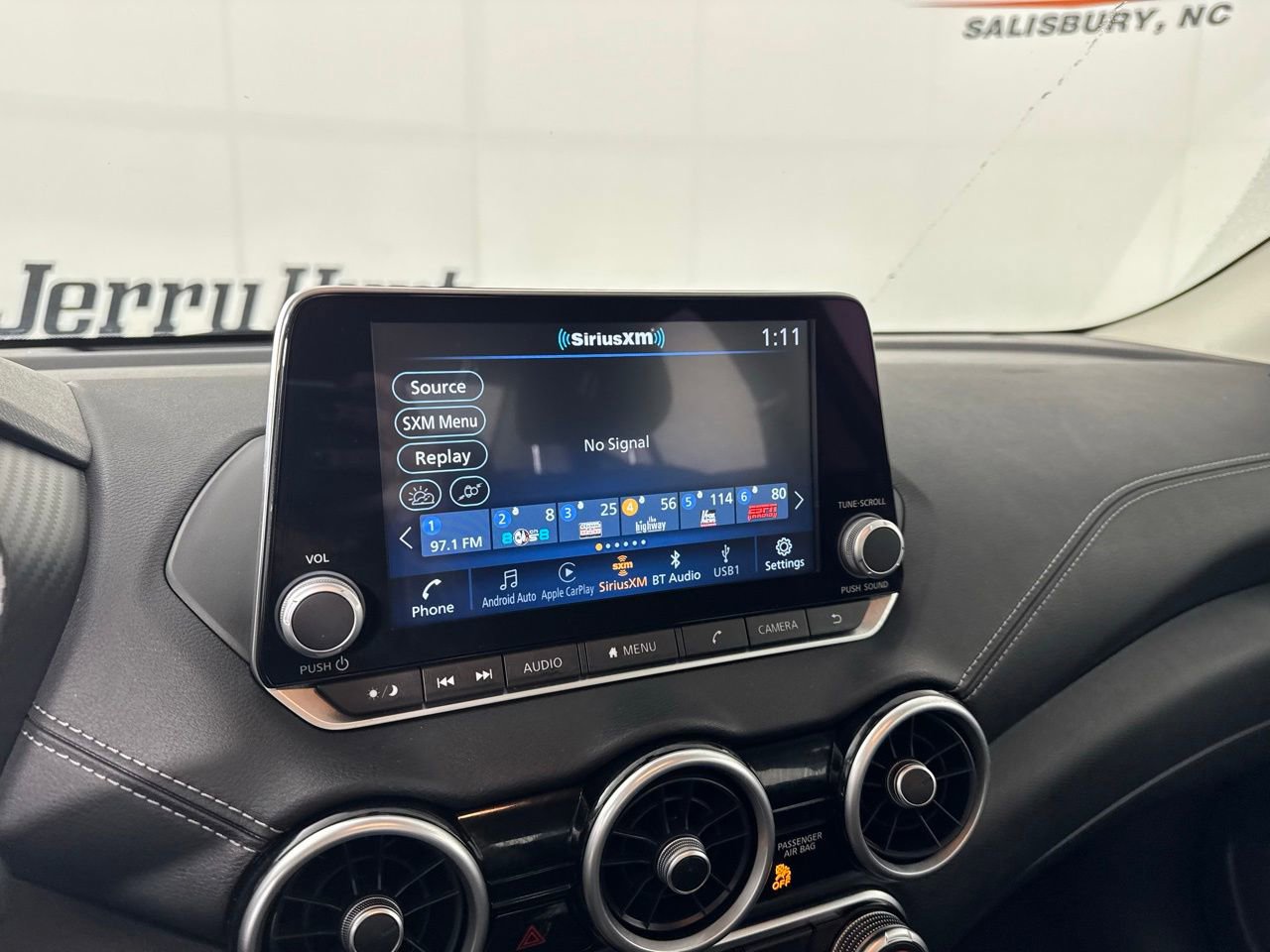 Used 2025 Nissan Sentra SV image 16